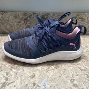 Puma woman’s golf shoes, size 7